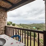 Aparthotel Costa Ruja