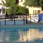 Aparthotel Costa Ruja 3*