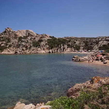 Costa Ruja Aparthotel 3*