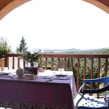 Costa Ruja Aparthotel Portisco